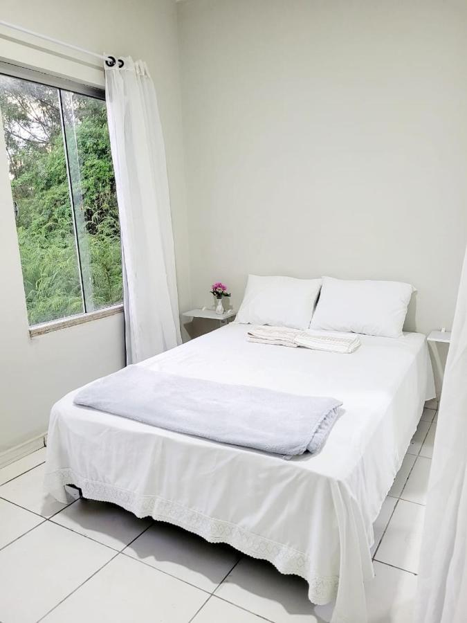 Sobrado 6 Amplo E Confortavel Em Condominio Corumbá Eksteriør bilde