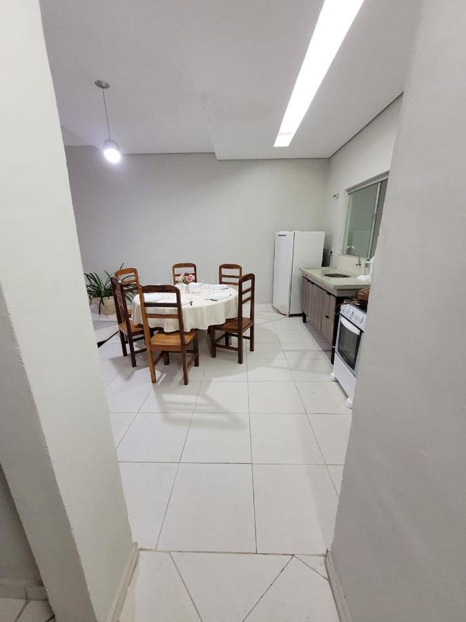Sobrado 6 Amplo E Confortavel Em Condominio Corumbá Eksteriør bilde